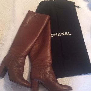 100% Authentic CHANEL Boots Size 37 Brown